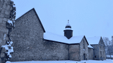 Kloster im Winter mit Schnee