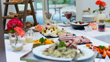 Rosen-Frühstücksbuffet