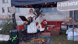Weihnachstmann und sein Engel auf dem Weihnachtmarkt Guben, OT Reichenbach